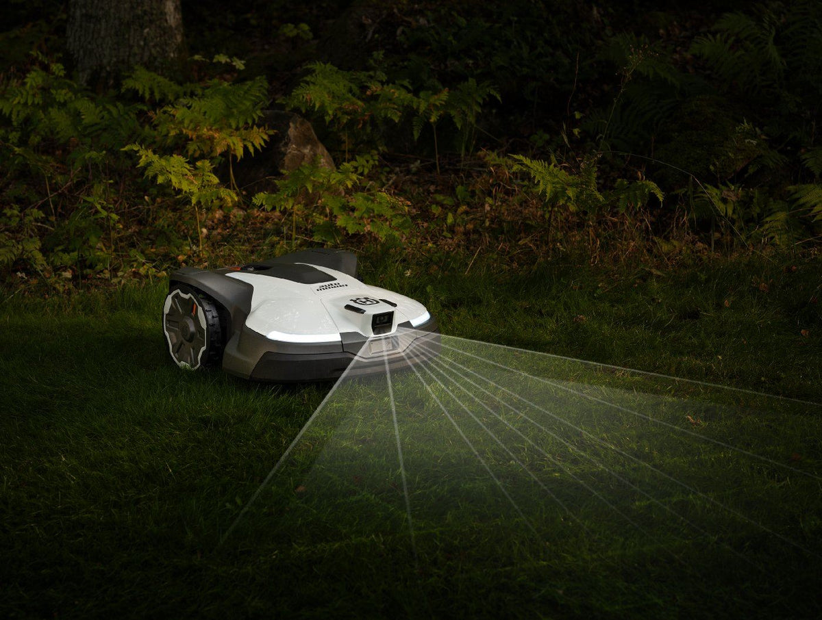 Husqvarna Automower 430V NERA mit Garage